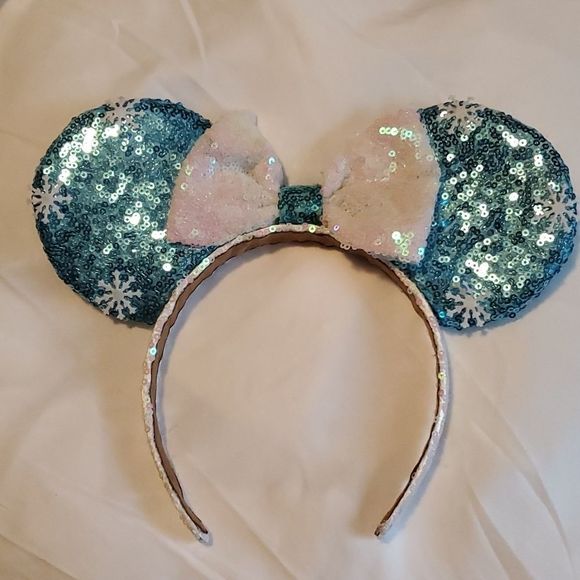NEW GLITTERY BLUE SNOWFLAKE MOUSE EARS HEADBAND - Picture 1 of 1